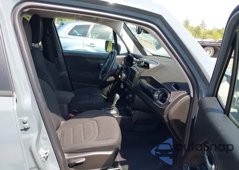 2018 Jeep Renegade Latitude 4X4 z USA, uszkodzony, nr VIN ZACCJBBB0JPG99713